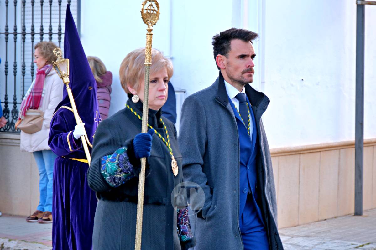 La emoción y el fervor marcan el inicio del Viernes Santo con “La Presentación”