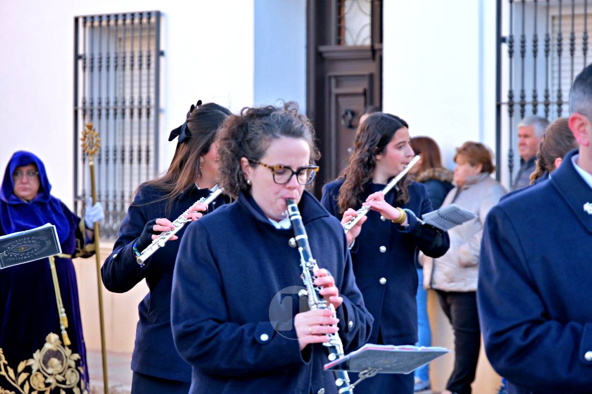 La emoción y el fervor marcan el inicio del Viernes Santo con “La Presentación”