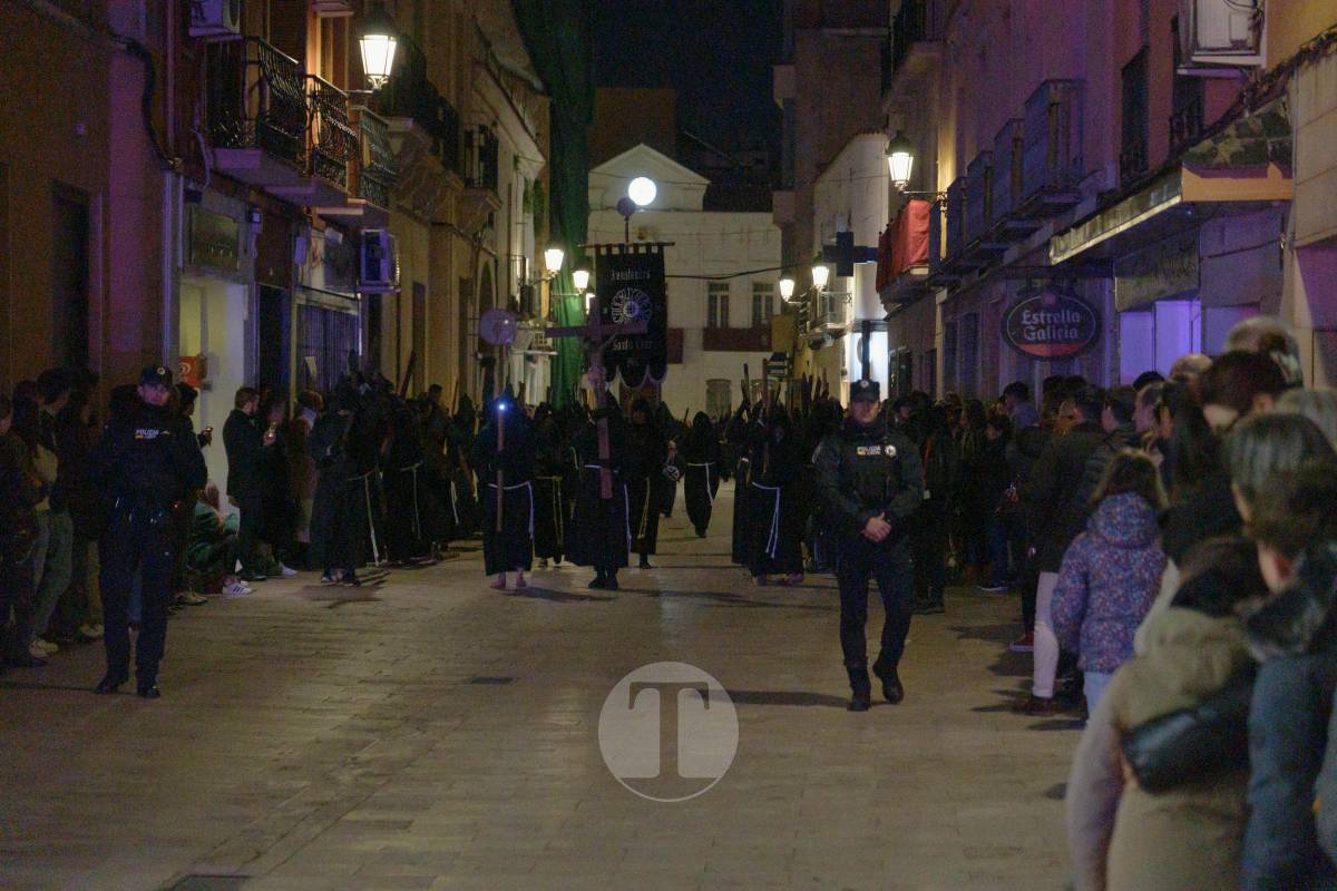 El eco de las cadenas rompe el silencio en la madrugada de Tomelloso