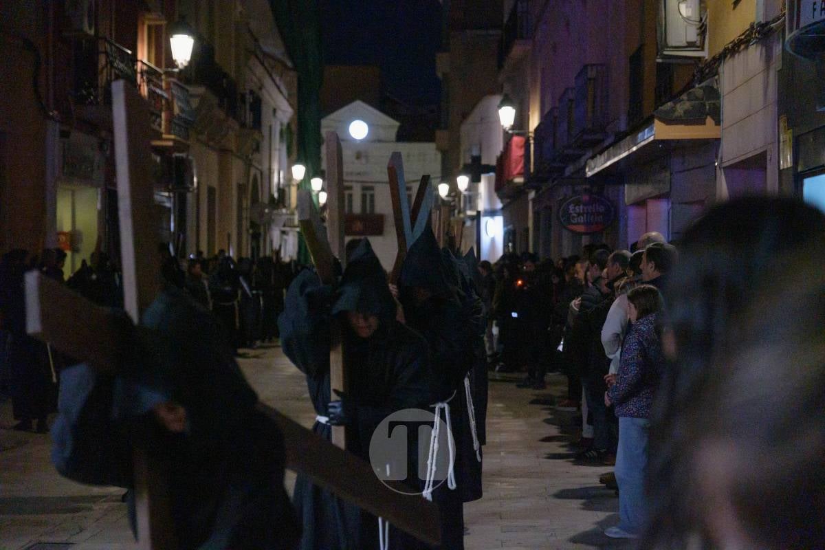 El eco de las cadenas rompe el silencio en la madrugada de Tomelloso