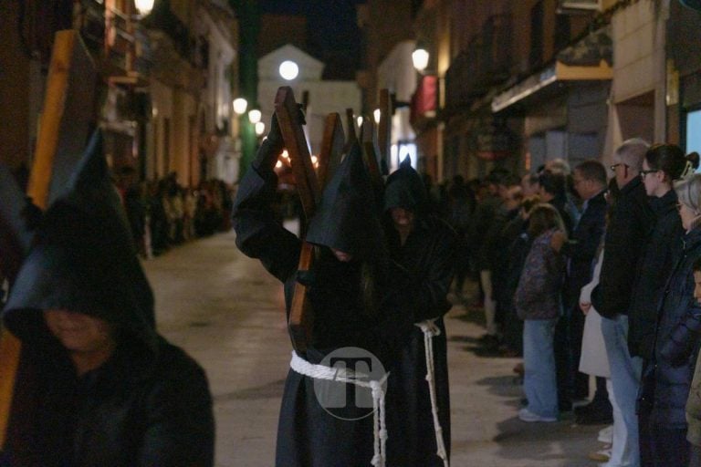 El eco de las cadenas rompe el silencio en la madrugada de Tomelloso
