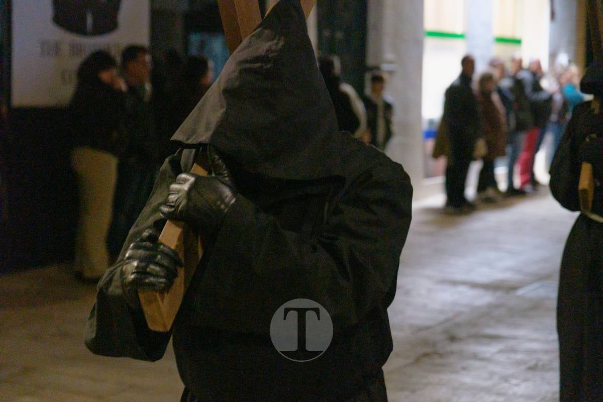 El eco de las cadenas rompe el silencio en la madrugada de Tomelloso