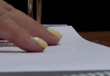 Recuperar la lectura a través del braille en C-LM: la historia de Noelia