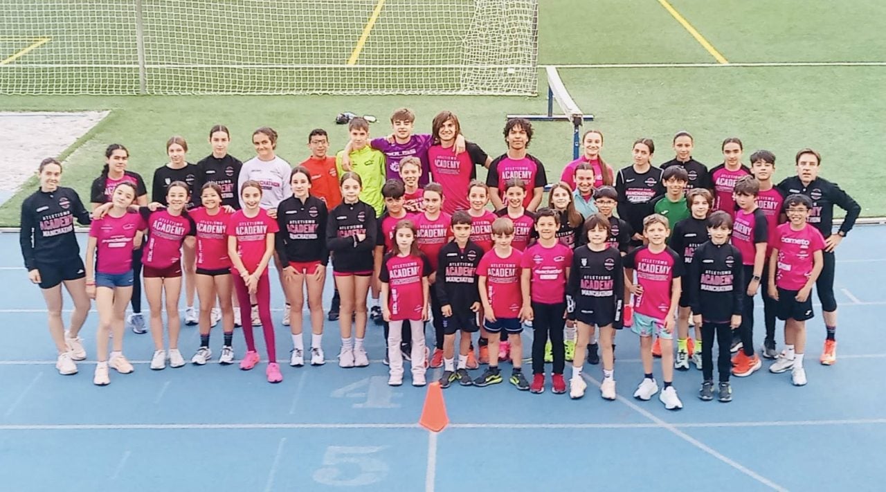 El Manchathon firma un mes de abril sobresaliente en ruta, pista, duatlón y maratón