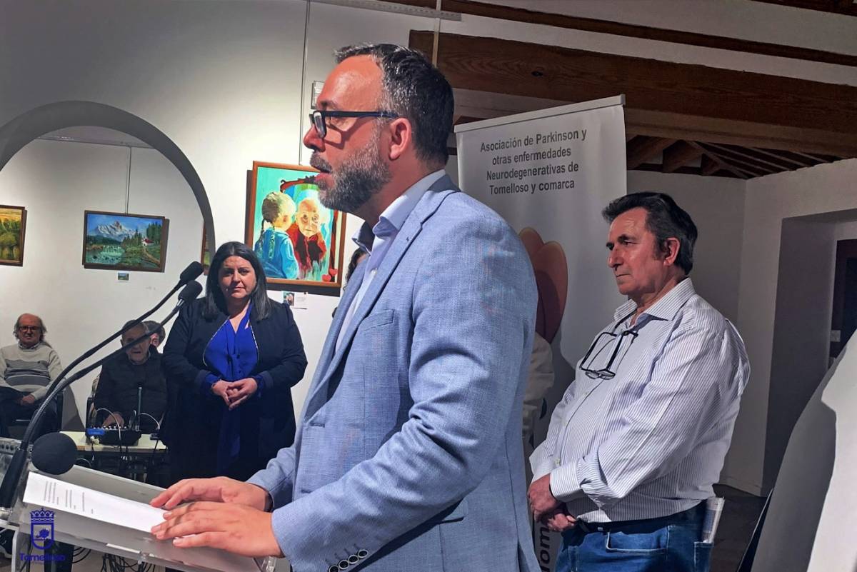 El arte como refugio frente al Parkinson en la exposición de Luis Benito