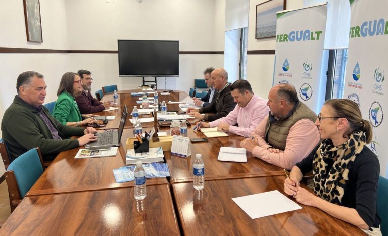Los regantes del Alto Guadiana rechazan el plan estatal que plantea recortes y extinción de concesiones
