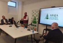 ASAJA Ciudad Real alerta en Tomelloso de la grave plaga de conejos y exige medidas urgentes