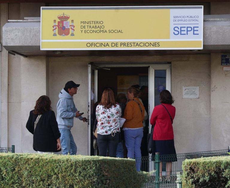 Sube el paro en 9.400 personas en C-LM en el primer trimestre, sobre todo en el sector Servicios