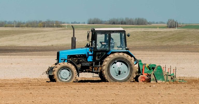 Los agricultores ya pueden recuperar dinero del gasóleo: así puedes solicitar la devolución