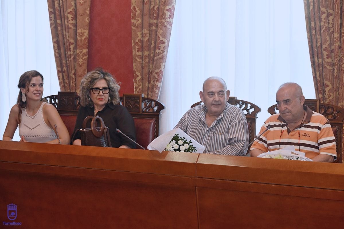 Javier Navarro: “Sois imprescindibles para que Tomelloso funcione y dejáis una huella imborrable”