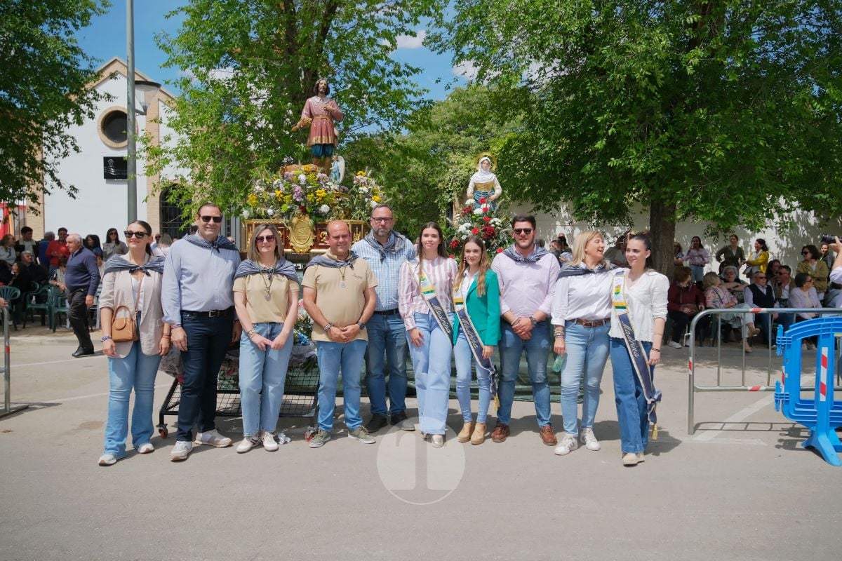 San Isidro cierra sus fiestas en Tomelloso con procesión y medio centenar de tractores