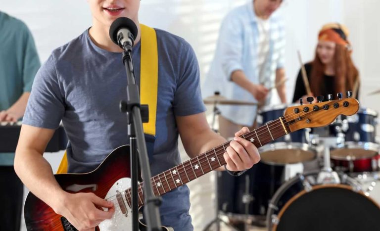 Tomelloso celebra una jornada de convivencia musical con bandas pop-rock de sus centros educativos