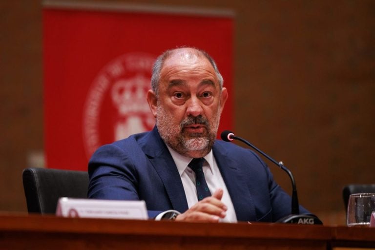 Julián Garde afronta la presidencia de la CRUE con “responsabilidad” y “prudencia”