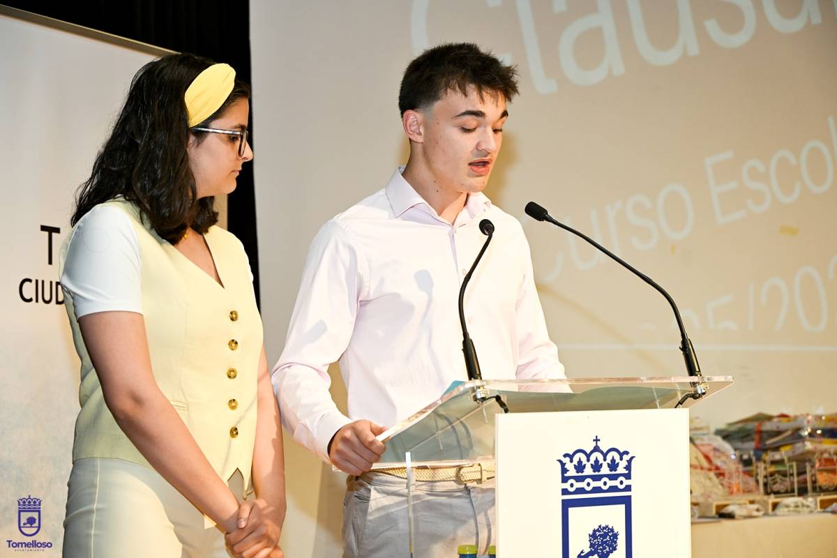 Tomelloso clausura el curso escolar con la entrega de premios de los certámenes escolares