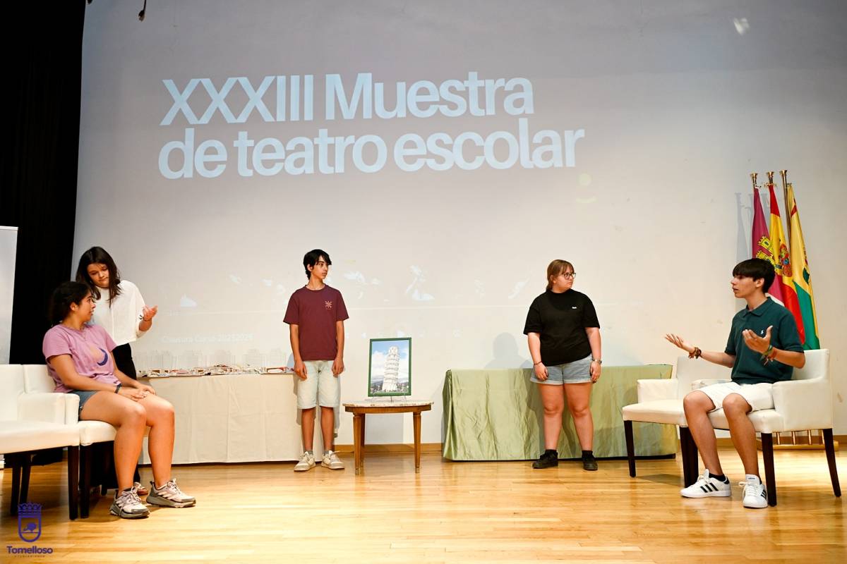 Tomelloso clausura el curso escolar con la entrega de premios de los certámenes escolares