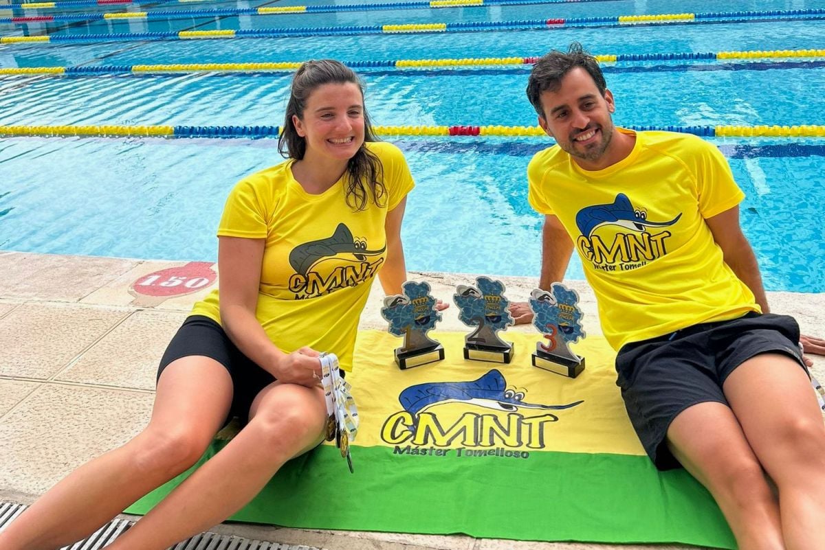 El Club Máster Natación Tomelloso arrasa en el Regional: 114 medallas y título femenino de Castilla-La Mancha