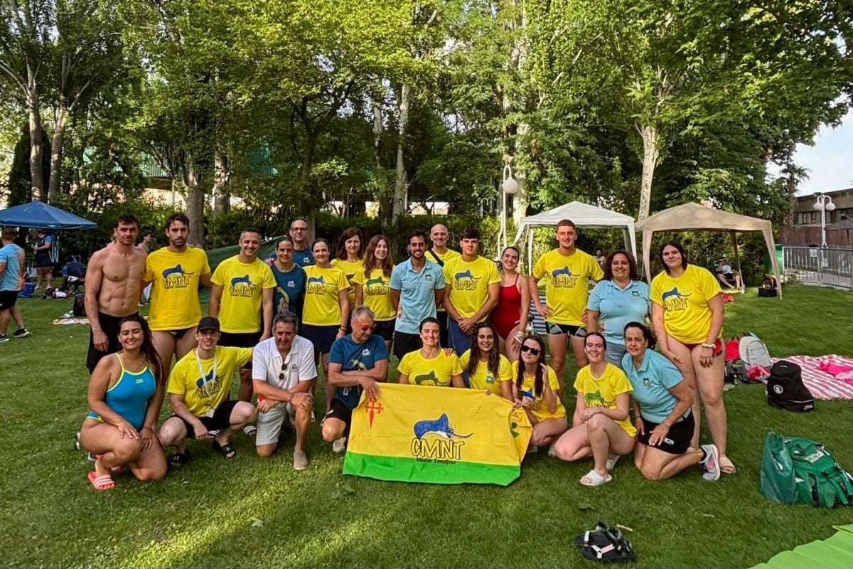 El Club Máster Natación Tomelloso arrasa en el Regional: 114 medallas y título femenino de Castilla-La Mancha