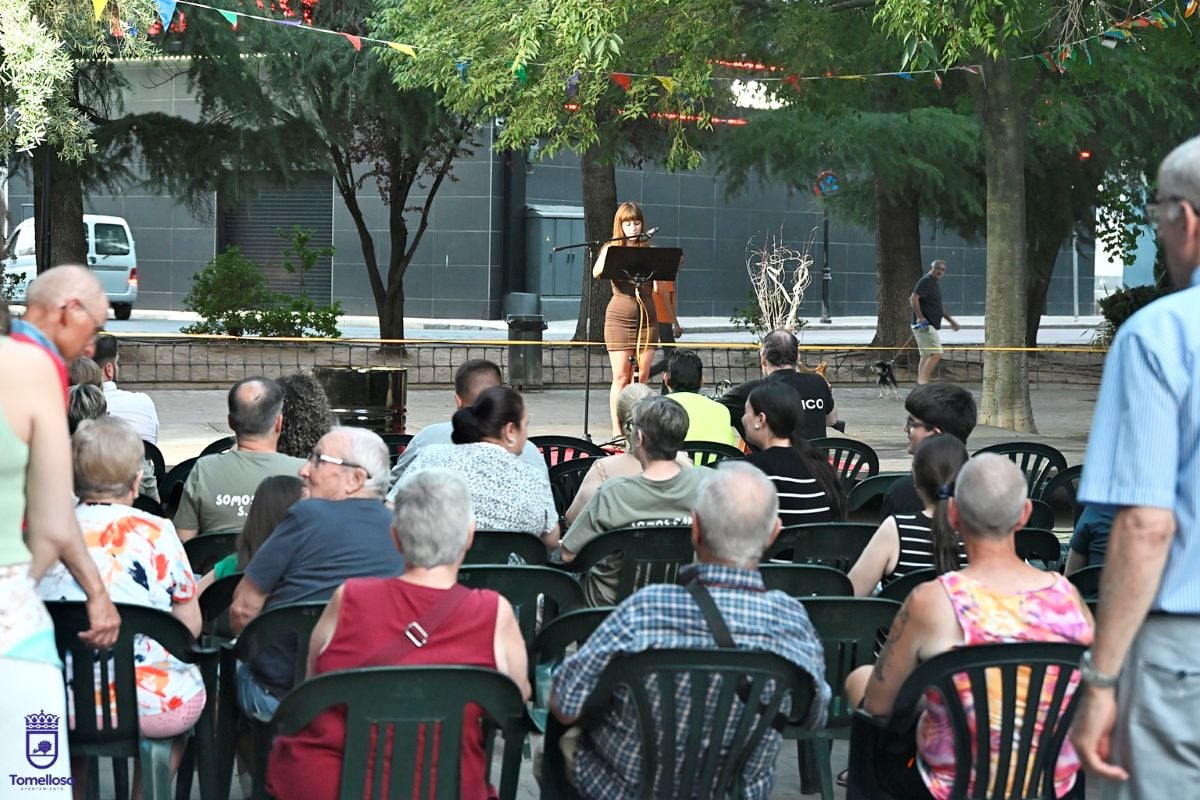 El barrio San Juan da comienzo a sus fiestas con un pregón lleno de recuerdos y el compromiso de avanzar en su municipalización