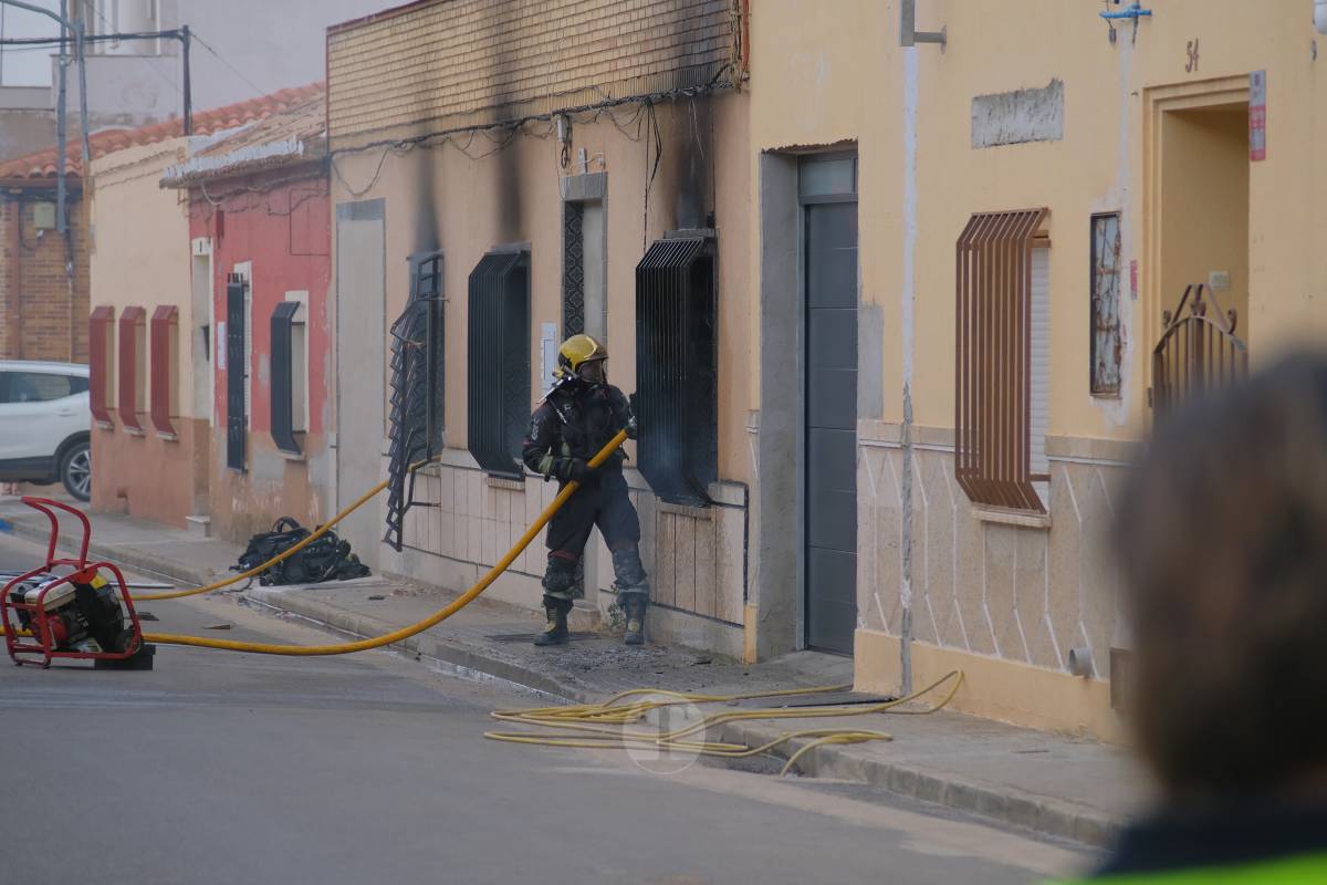 Incendio en una vivienda en la calle Felipe Novillo de Tomelloso