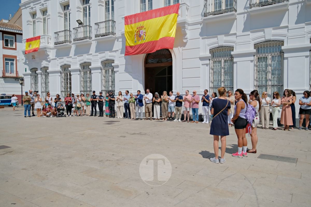 Tomelloso guarda un minuto de silencio en solidaridad con las víctimas de los terremotos de Venezuela