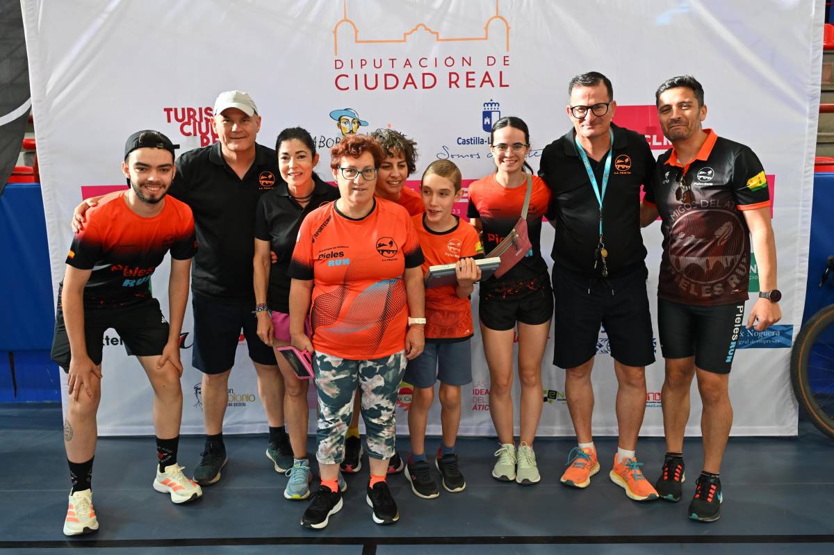 Los Pieles Run de Tomelloso destacan en la 10K de Argamasilla de Alba: nueva victoria de Luisa Becerra y buena participación de grupo