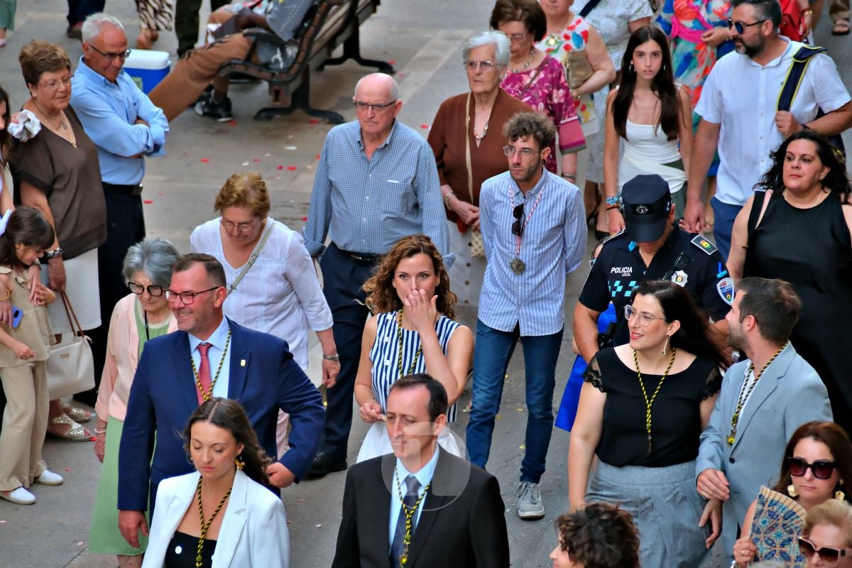 Tomelloso se vuelca con el Corpus Christi entre altares, alfombras y niños de Comunión