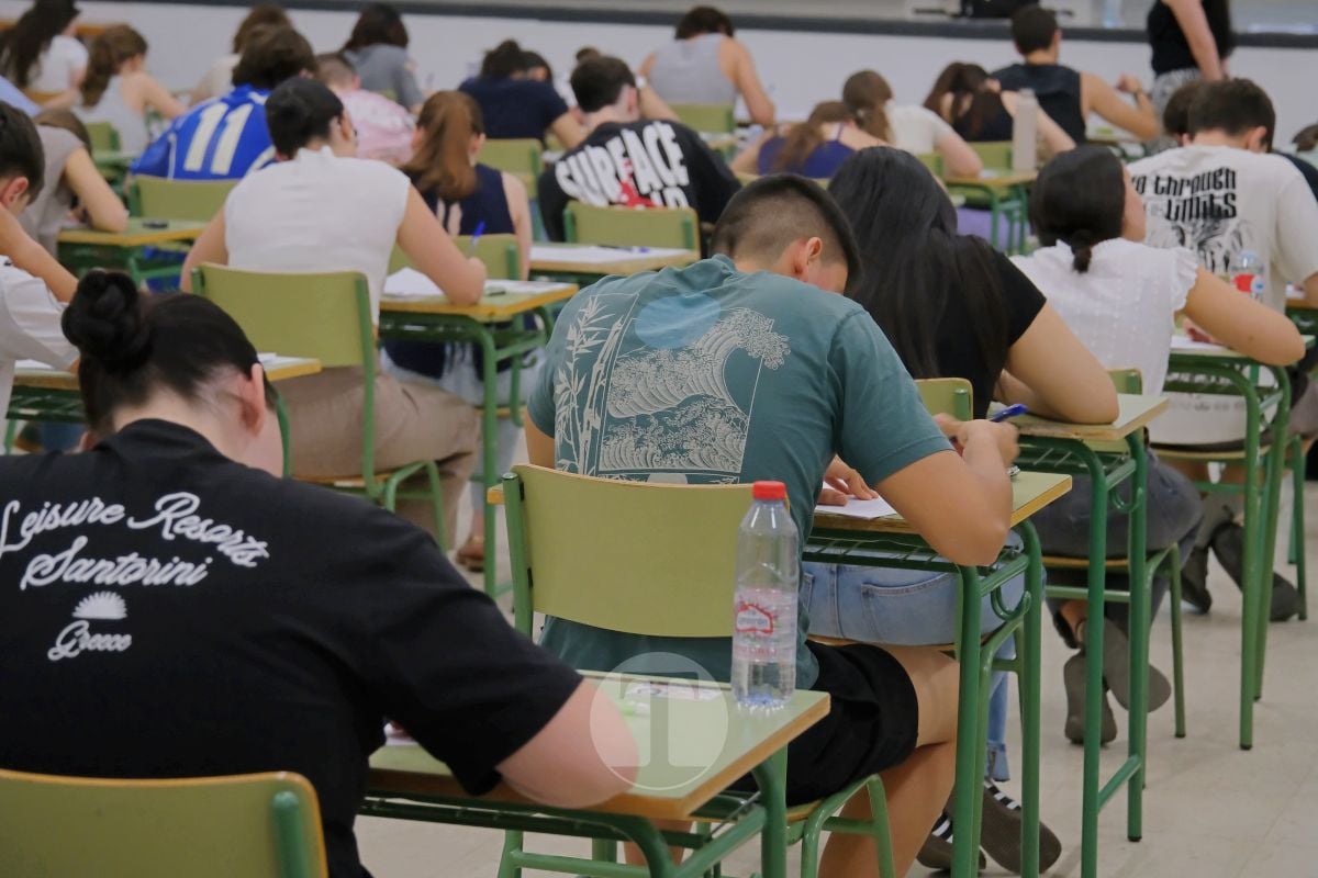 La PAU arranca en Tomelloso sin incidencias y con 286 estudiantes en el IES Eladio Cabañero