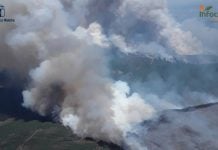 El incendio de La Mierla supera las 2.000 hectáreas, obliga a evacuar diez localidades y seguirá activo durante días
