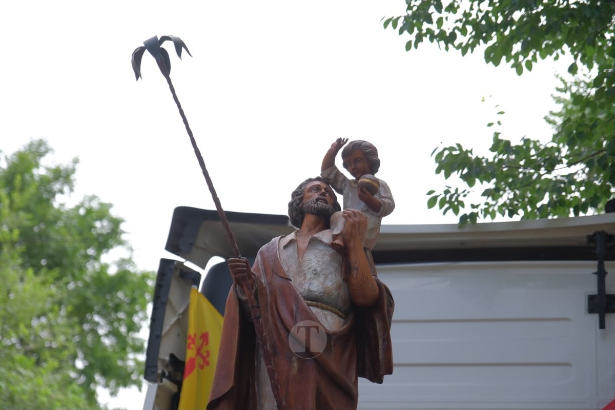 Tomelloso celebra San Cristóbal con un desfile de unos 120 camiones y vehículos