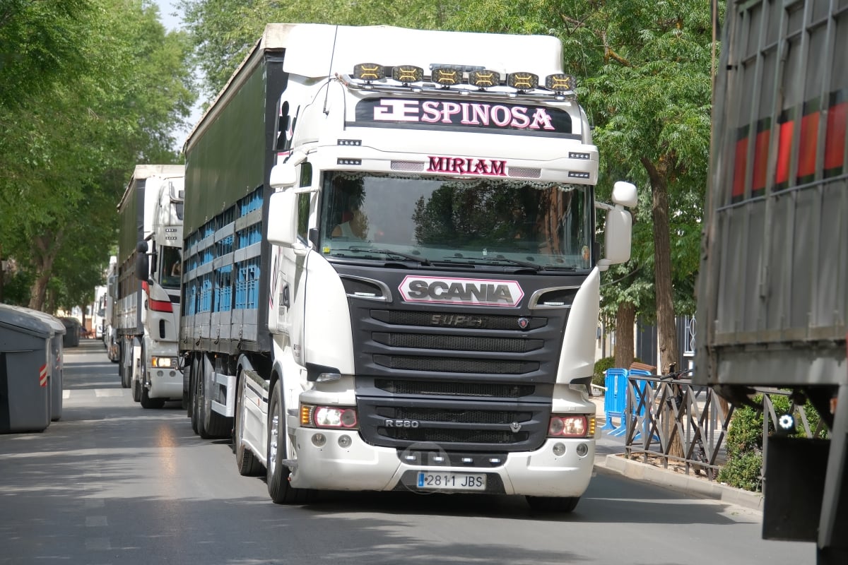 Tomelloso celebra San Cristóbal con un desfile de unos 120 camiones y vehículos