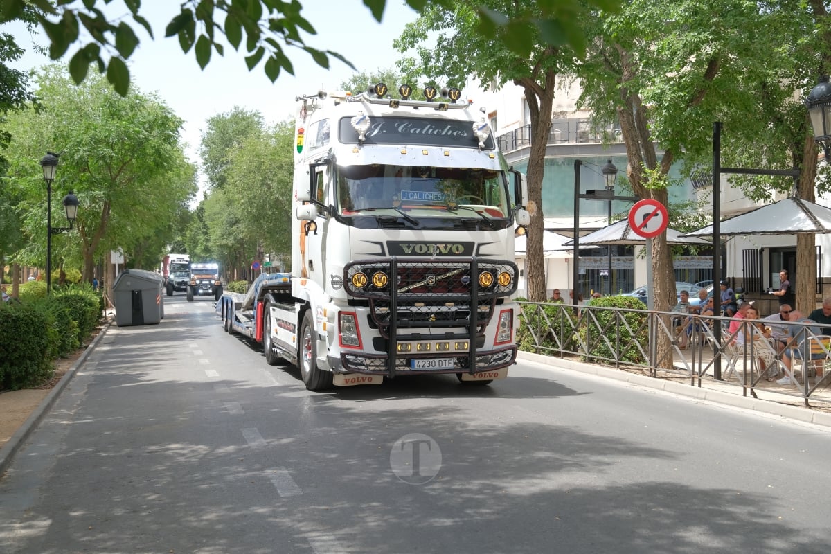 Tomelloso celebra San Cristóbal con un desfile de unos 120 camiones y vehículos