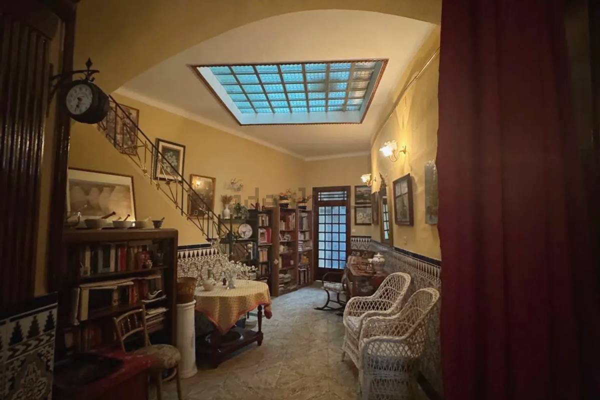 En venta una espectacular casa en pleno centro de Tomelloso con cueva y patios tradicionales