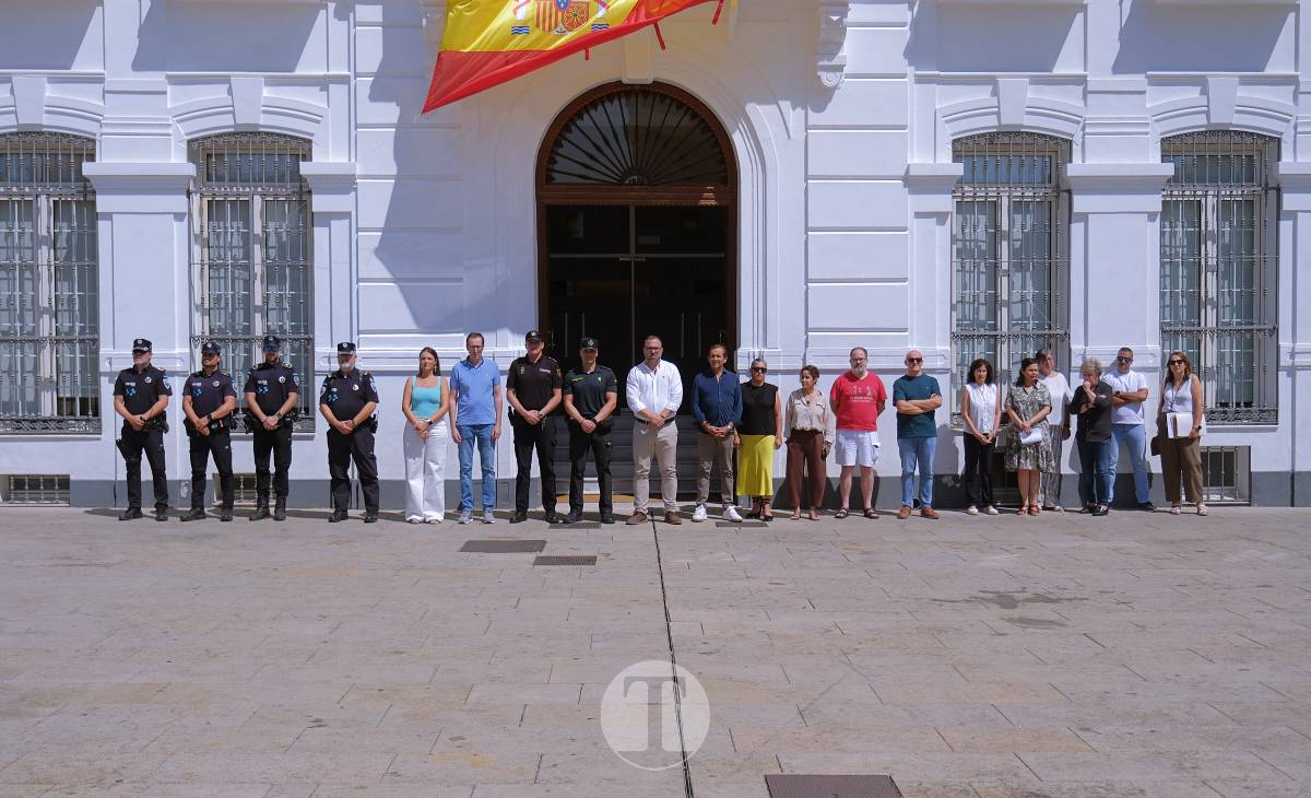 Tomelloso se suma al minuto de silencio por las víctimas del incendio de Los Gallardos