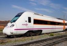 Renfe permitirá viajar con perros de hasta 40 kilos en todos sus trenes desde el 21 de julio 10k Ciudad de Tomelloso 2025