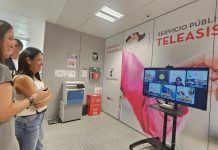 Castilla-La Mancha estrena un sistema de teleasistencia con videollamadas para personas mayores en municipios pequeños