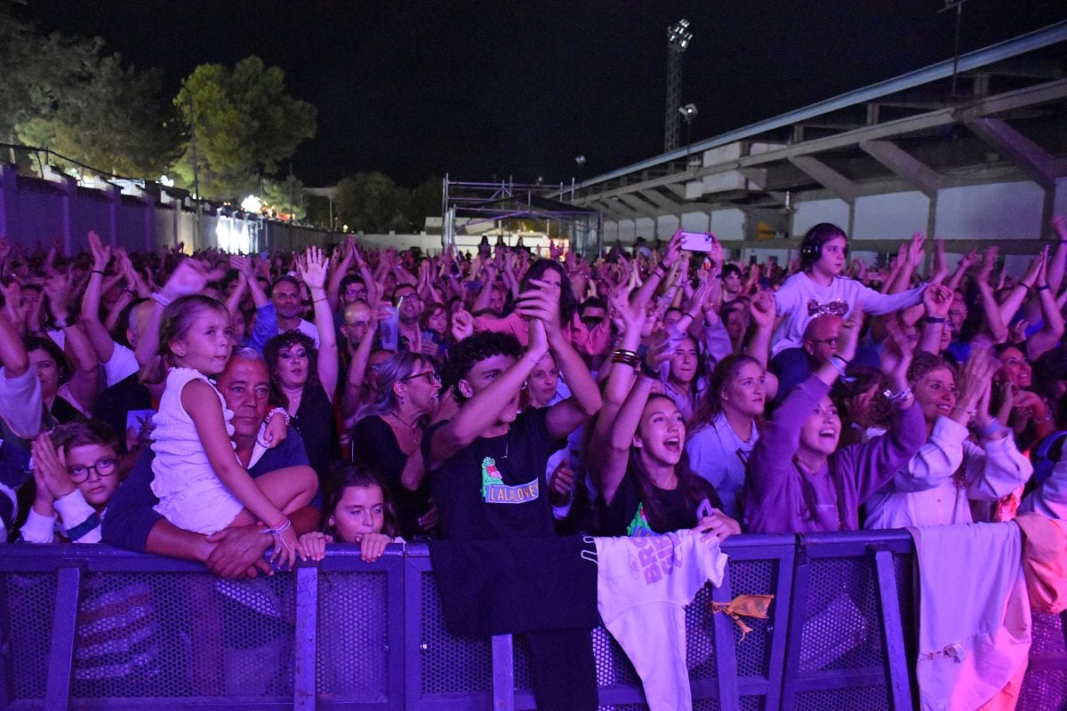 Tomelloso se rinde al pogo: Sexy Zebras y La La Love You reventaron el Paco Gálvez en la noche grande de la Feria 2026