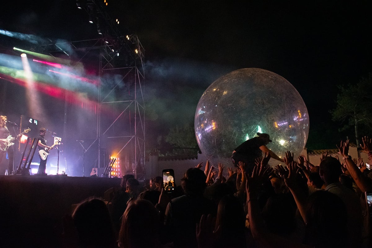 Tomelloso se rinde al pogo: Sexy Zebras y La La Love You reventaron el Paco Gálvez en la noche grande de la Feria 2026