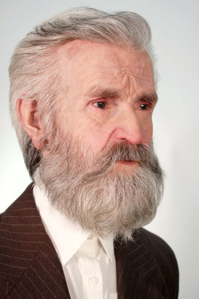 Tres años para crear a López Torres: el homenaje de Pablo Perona a Tomelloso