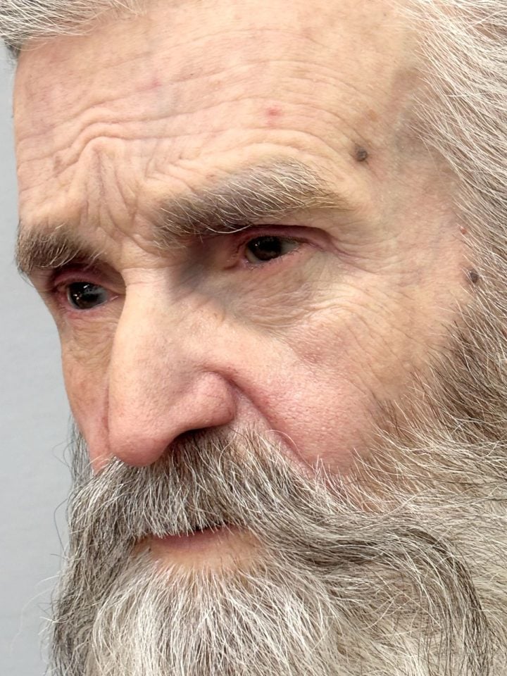 Tres años para crear a López Torres: el homenaje de Pablo Perona a Tomelloso