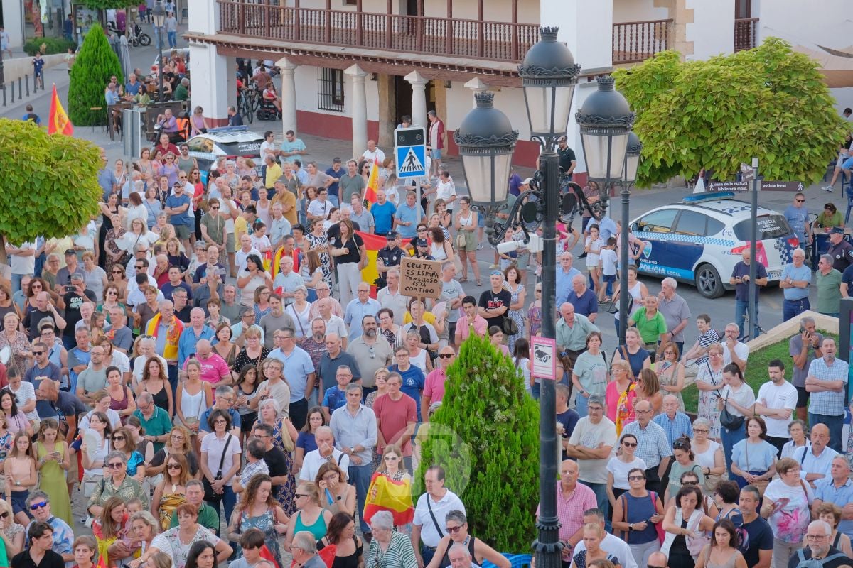 Tomelloso muestra su apoyo a Ceuta: "Los ceutíes no están solos"