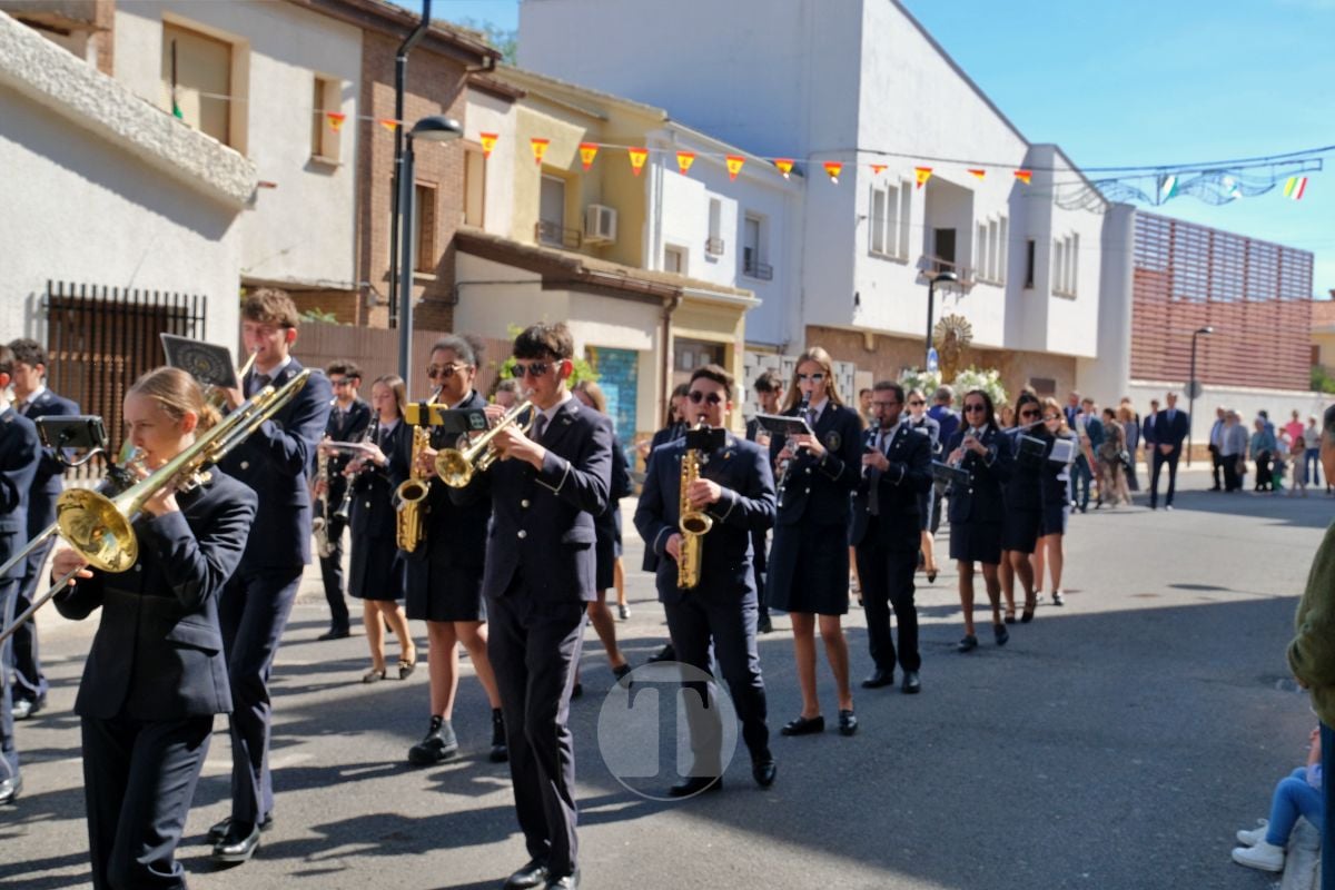 El Barrio del Pilar de Tomelloso celebra su día grande con la misa de campaña y la procesión de su patrona