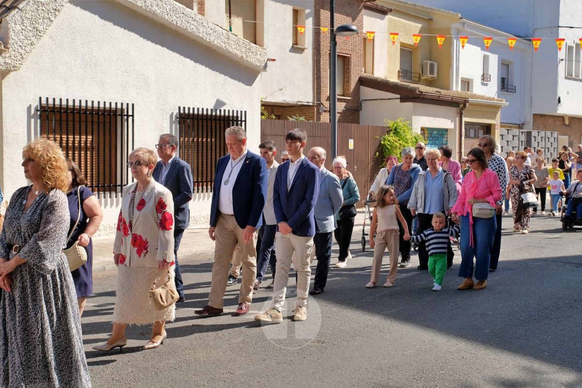 El Barrio del Pilar de Tomelloso celebra su día grande con la misa de campaña y la procesión de su patrona