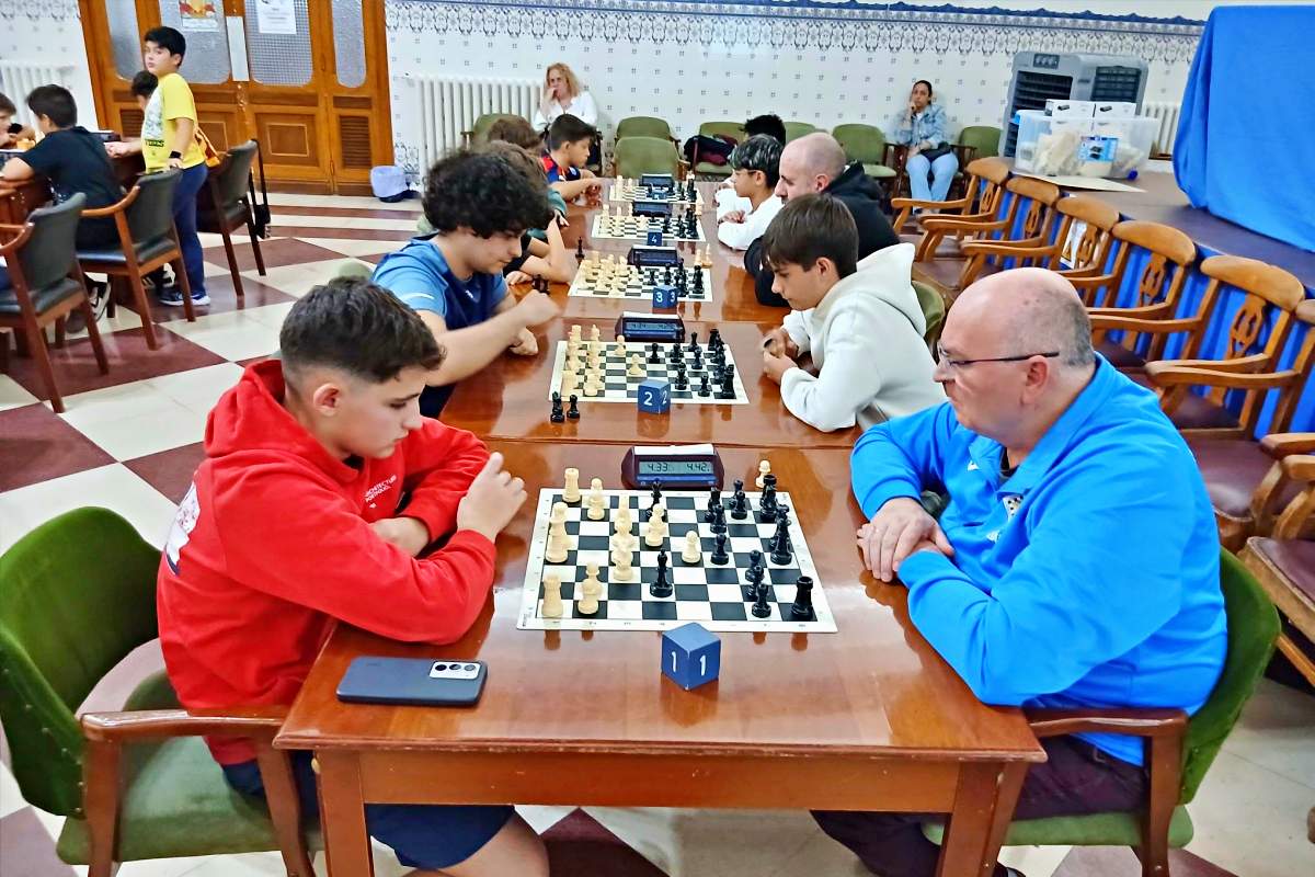 Tomelloso presenta su III Open de Ajedrez con 3.000 euros en premios y la vista puesta en la cueva del Mercado de Abastos